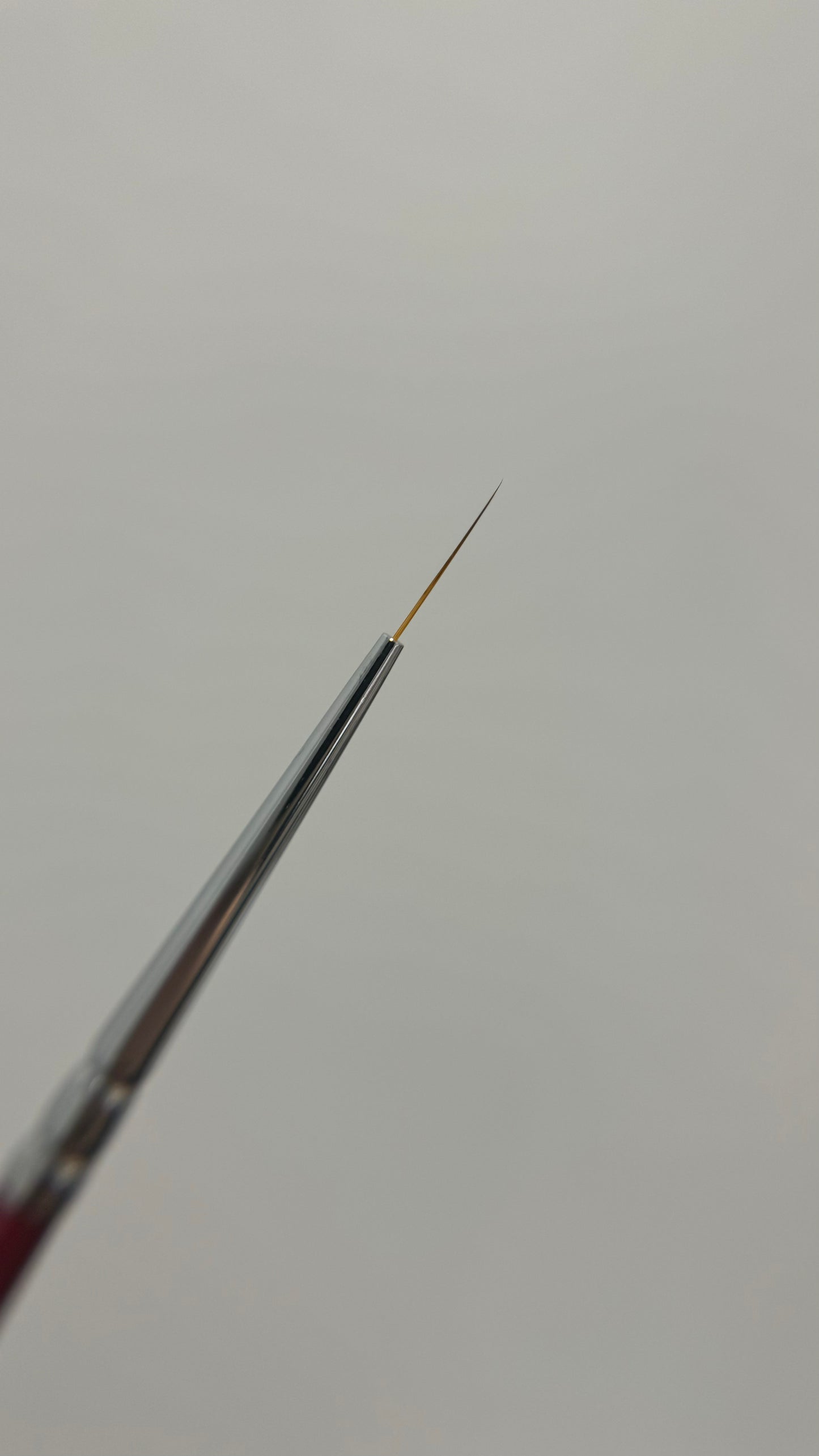 Roubloff DS13R nail art brush, striper/liner, squirrel hair # 10/0