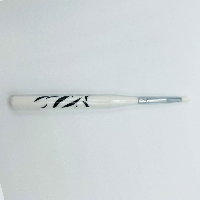 Silicon brush